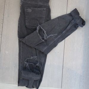 H&M Ripped Boyfriend Jeans
